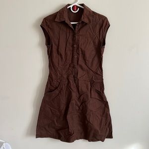 Brown sleeveless dress